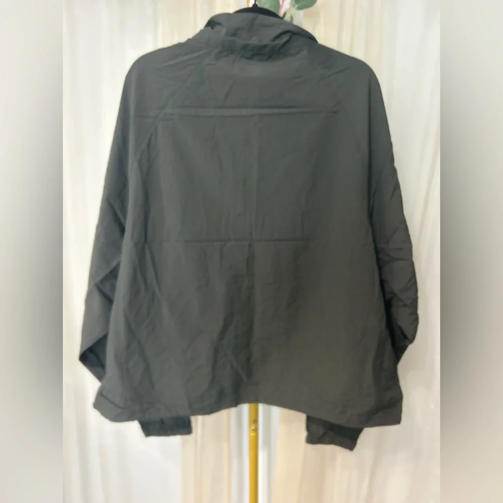 Staple Pigeon STPL Olive Half Zip Windbreaker Jacket Large NWT Streetwear